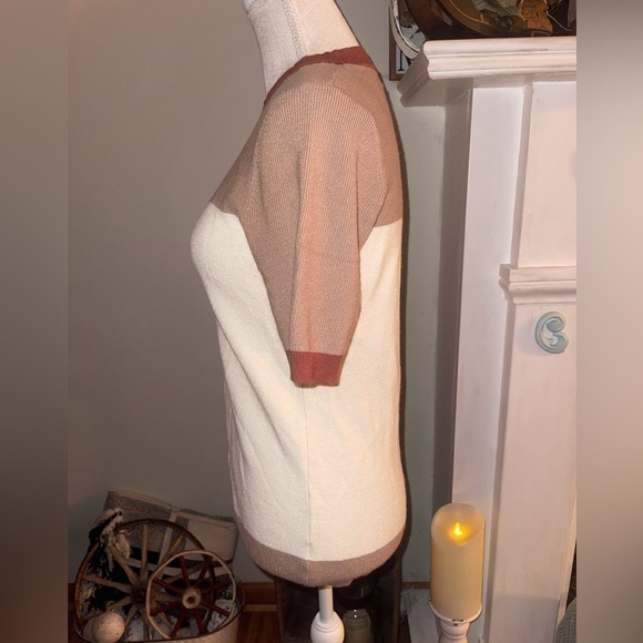 Polygram tri color short sleeve sweater. Size small super cute! - Picture 4 of 6